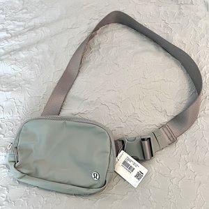 Lululemon Everywhere Belt Bag BRAND NEW WITH TAGS